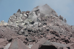 C1:Spine of the new lava dome, Heisei Shinzan