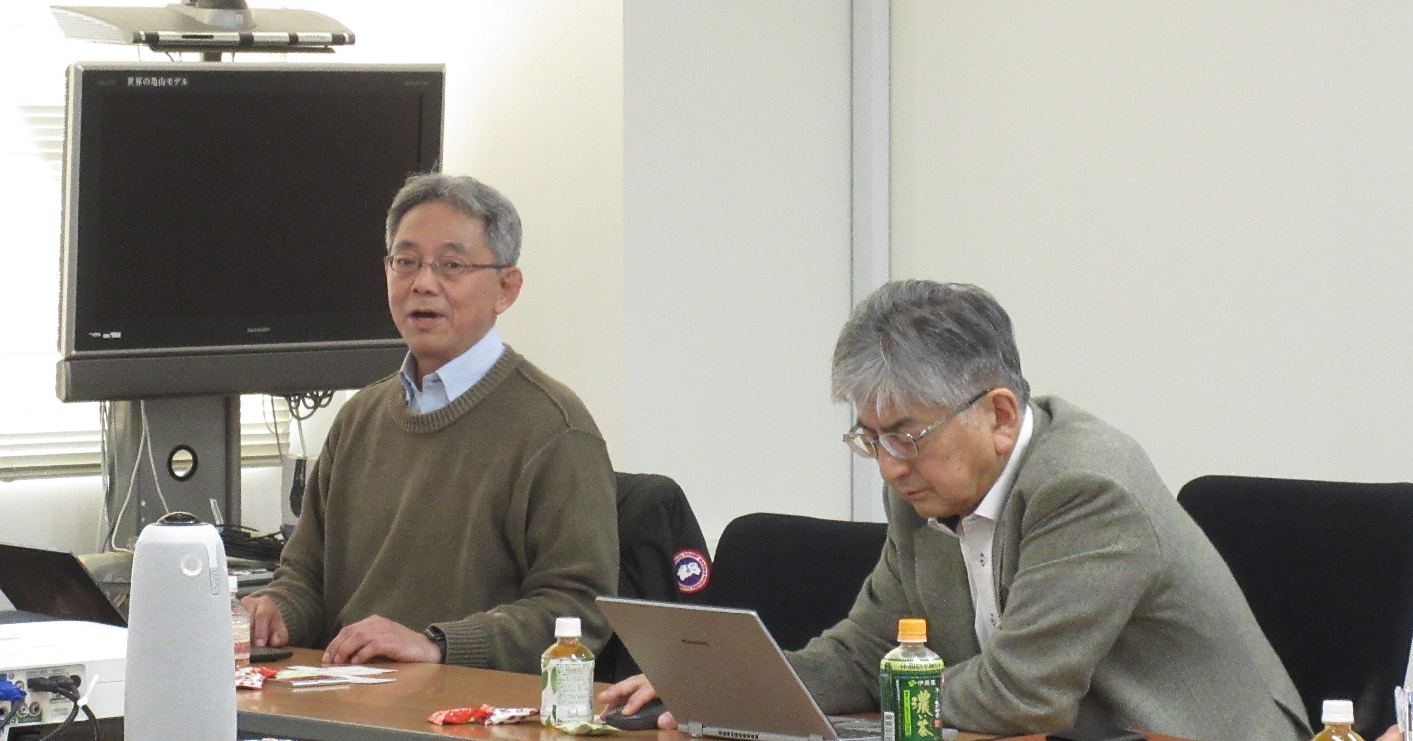 第32回サイエンスカフェ(ハイブリッド)開催報告